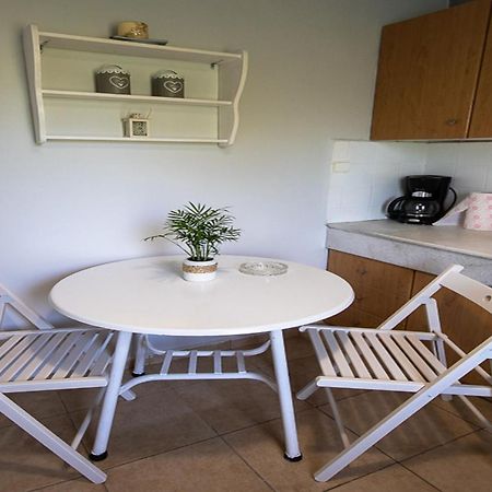 Olivemare Holidays Nea Iraklia Bagian luar foto