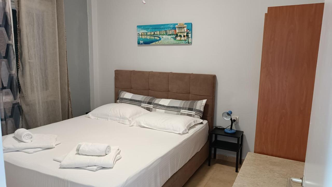 Olivemare Holidays Nea Iraklia Bagian luar foto