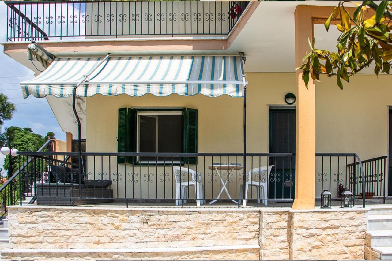 Olivemare Holidays Nea Iraklia Bagian luar foto